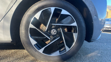 Volkswagen ID.3 150kW Family Pro Performance 58kWh 5dr Auto Electric Hatchback